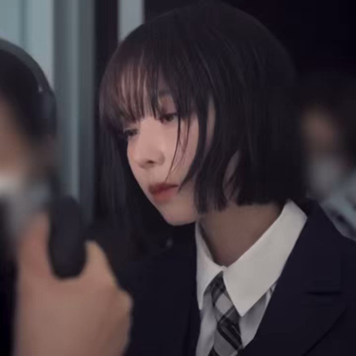 winter's reaction when she knew she nailed the filming please i love her so much 🫣