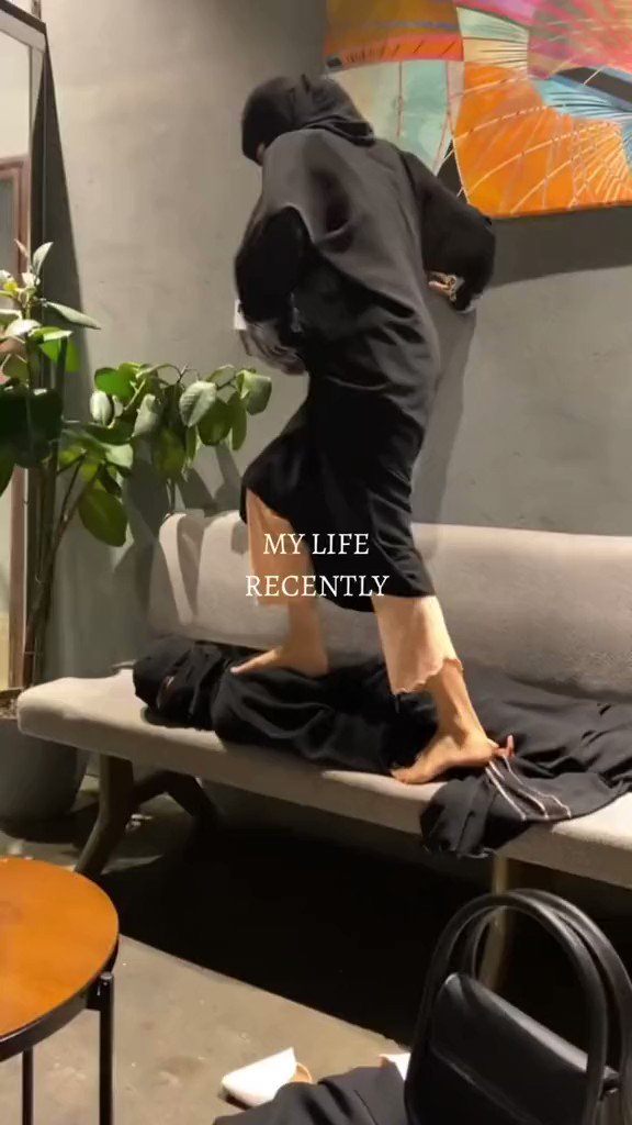 منهي تشالها مساج بلاش😂😂😂😂😁