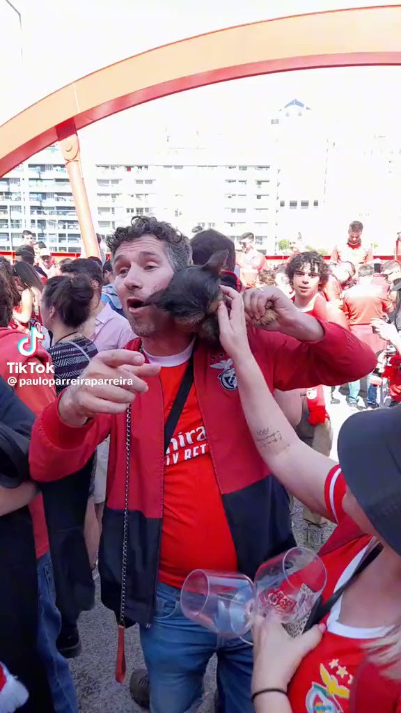 Ou entra o Pablito ou não entra ninguém!