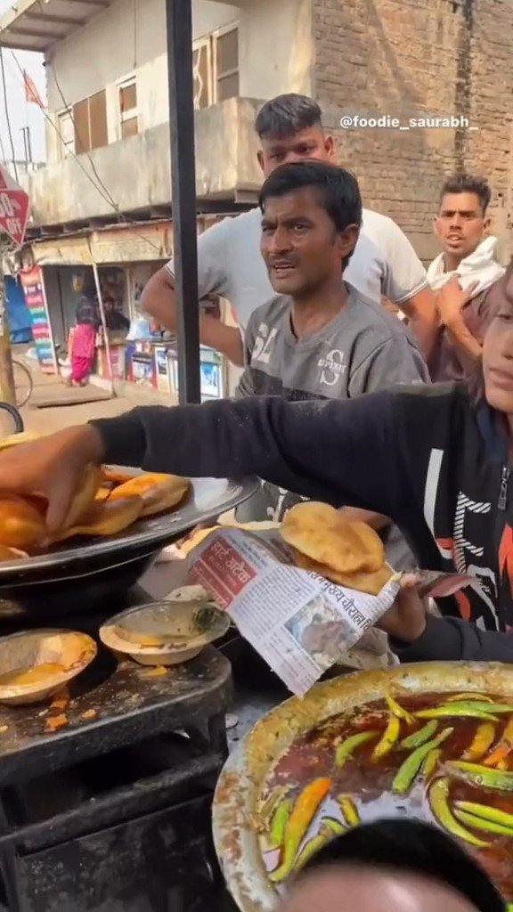 Si así preparan la comida en la India, no me quiero imaginar cómo harán los medicamentos que venden en esas farmacias ambulantes del régimen.