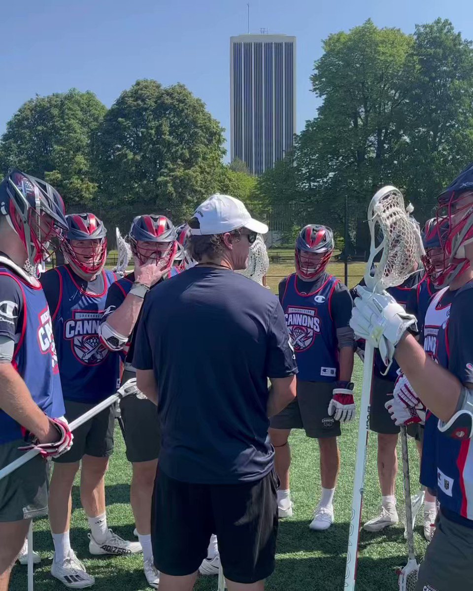 Talkin’ defense with Coach Mikey Thompson 🗣️