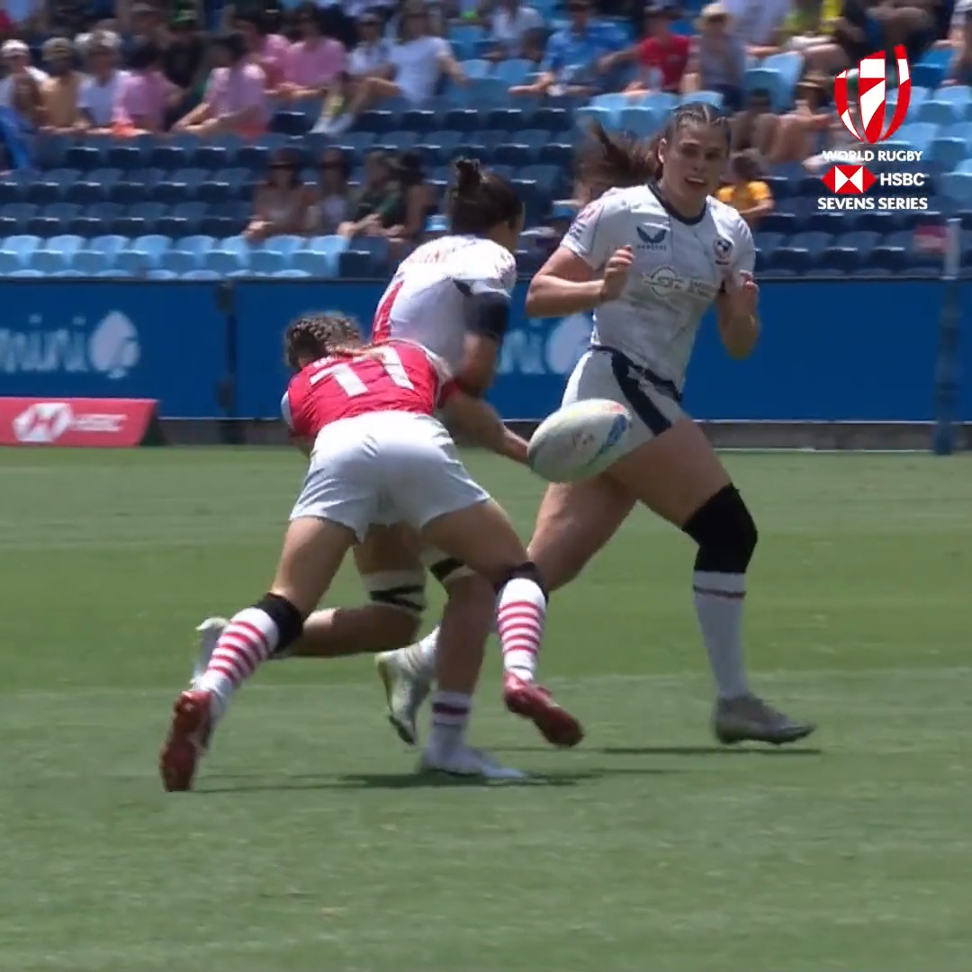 Joyce in defence 💥 Cowell in attack 💨 GB Rugby Sevens 👏 #HSBC7s | #Sydney7s
