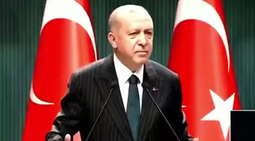 Şahsın biri “Kemal Kılıçdaroğlu doğru adaydı halk doğru değildi“ yazmış. Çok ayıp etmişiz nasıl yapsak, halk olarak toptan biz mi istifa etsek ne etsek? :))) YENİLDİNİZ ADAM KAZANDI KANDİLE BAHAR GELMEDİ Show TV/İbrahim Kalın /Beşikdüzü