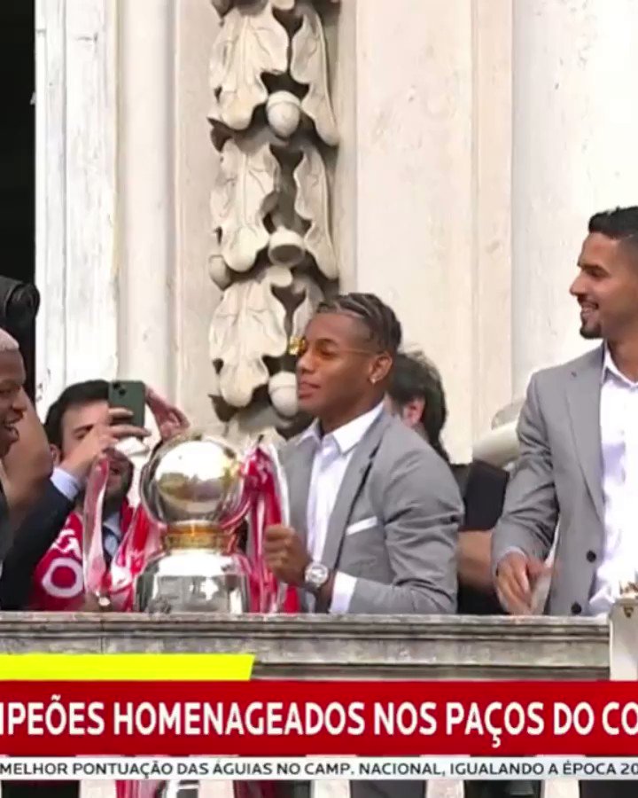 Neres fintou os benfiquistas 😂