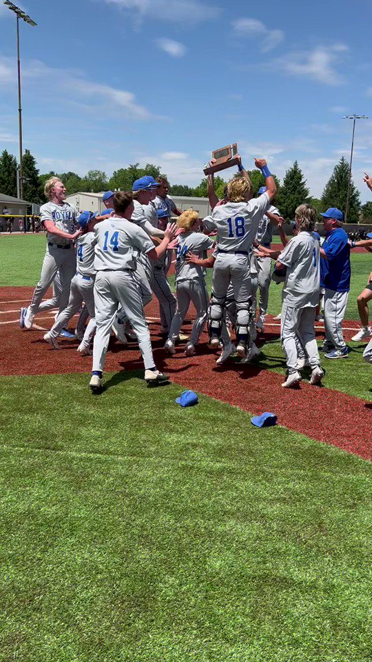 Sect 8 - FINAL - HSE 3, Noblesville 1 IndyStar HS Sports Richie Hall
