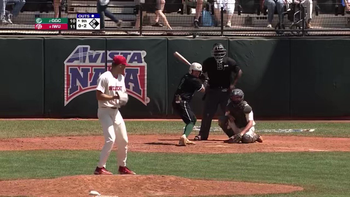 🚨 WORLD SERIES GAME 9 🚨 Elimination game BALLGAME! In a 1 run game IWU pitcher Jake Engelkes forces the 6-4-3 double play to survive &amp; advance! Wildcats eliminate Georgia Gwinnett 11-10 final #NAIABall 🎥@SWXRightNow