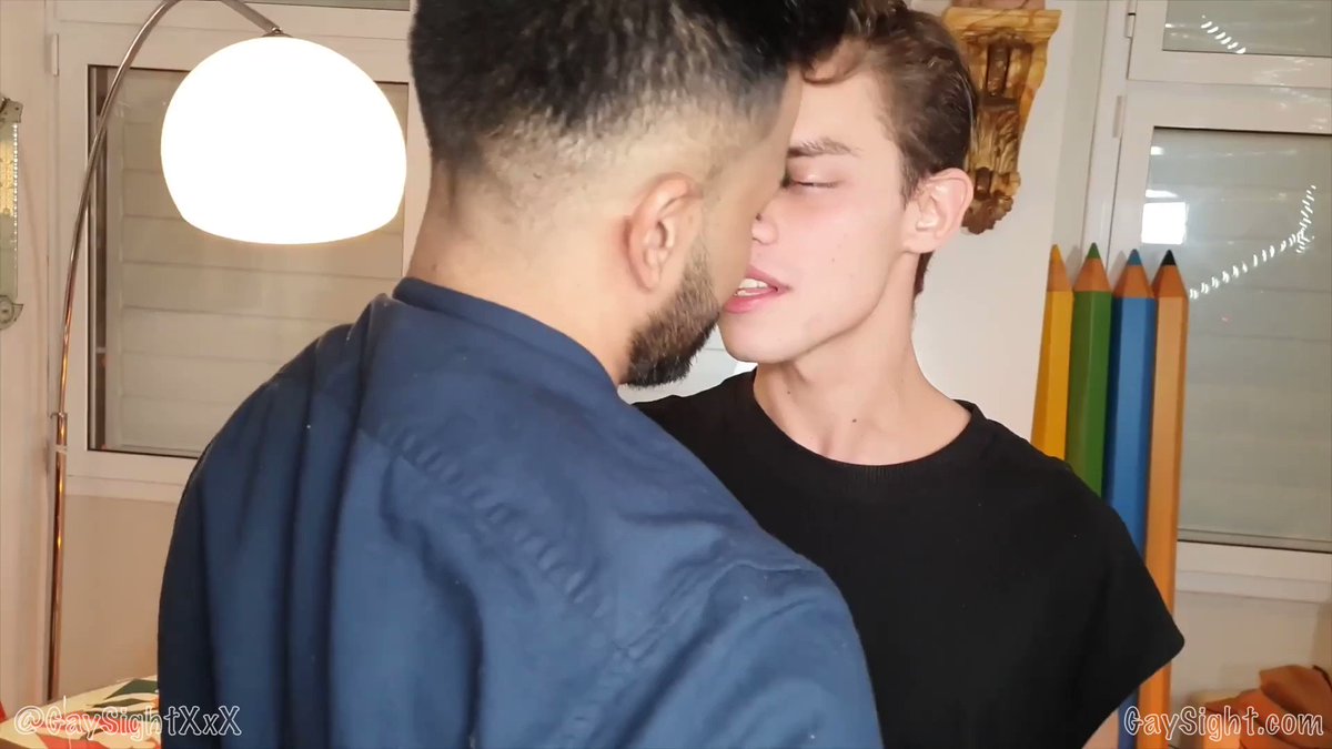 Lustful student for pervert teacher 🔥GaySight🔥 Power Bottom Austin Ponce🔥Austin Ponce ❤️ Los Ángeles Sep 15th - 27th! 🇺🇸🔥turns into a Power Top for his teacher Favio Vador🔥Faviovador🤤 👉🔗 🎥@MachoJimNow #Bareback #Twink #LatinMen #LatinGay #CuteBoy #CuteGay #CuteGuy #BottomToTop