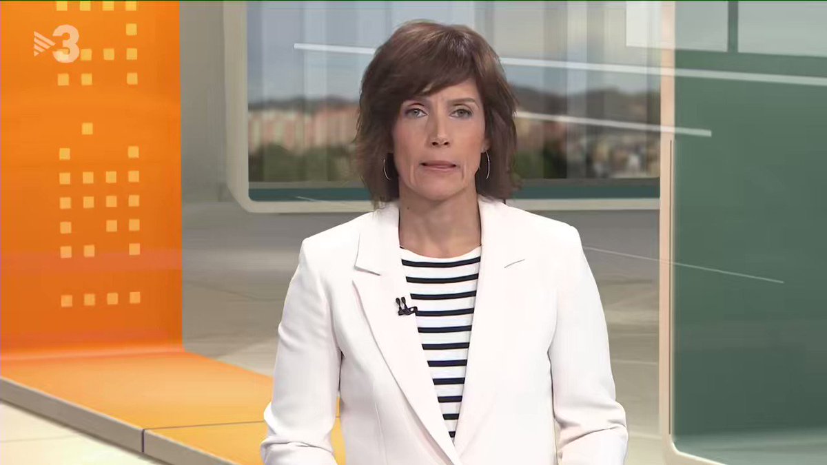 Vaig a dormir ...... demà continuarem. Gentilesa dels "nostres". Nois de 2O anys a qui han deixat tirats després de fer-los servir de carn de canó. No serà fàcil, però intentarem sortir-nos en.