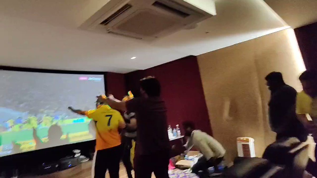 The final moment!the final ball!!the winning shot!!! Love u Chennai Super Kings venkat prabhu PREMGI Vaibhav Aravind Aakash and friends