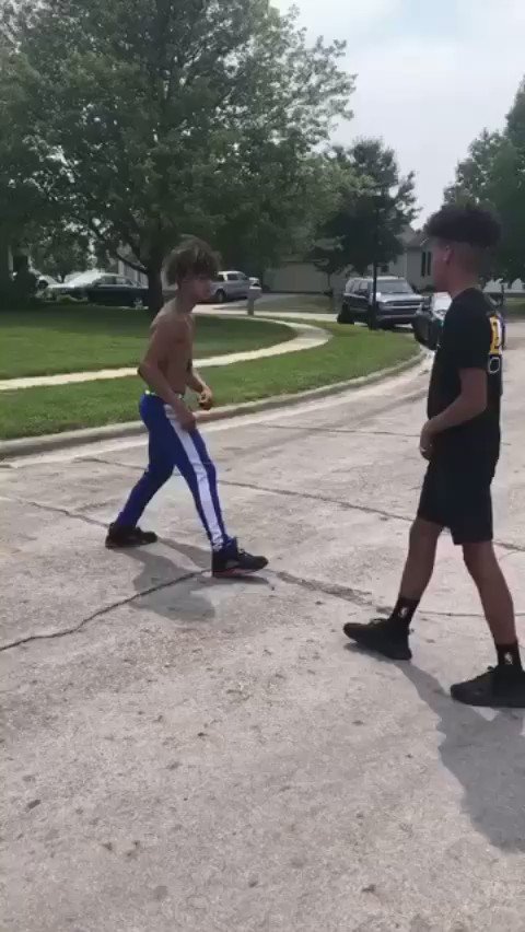 get him james🤣☠️ #Fights #boyfights #FightVideo