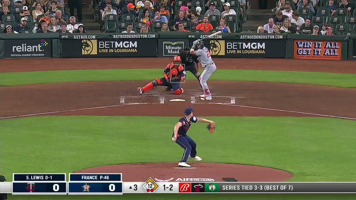 One year to the day that he tore his ACL, former No. 1 overall pick Royce Lewis returns and hits a homer! 👏