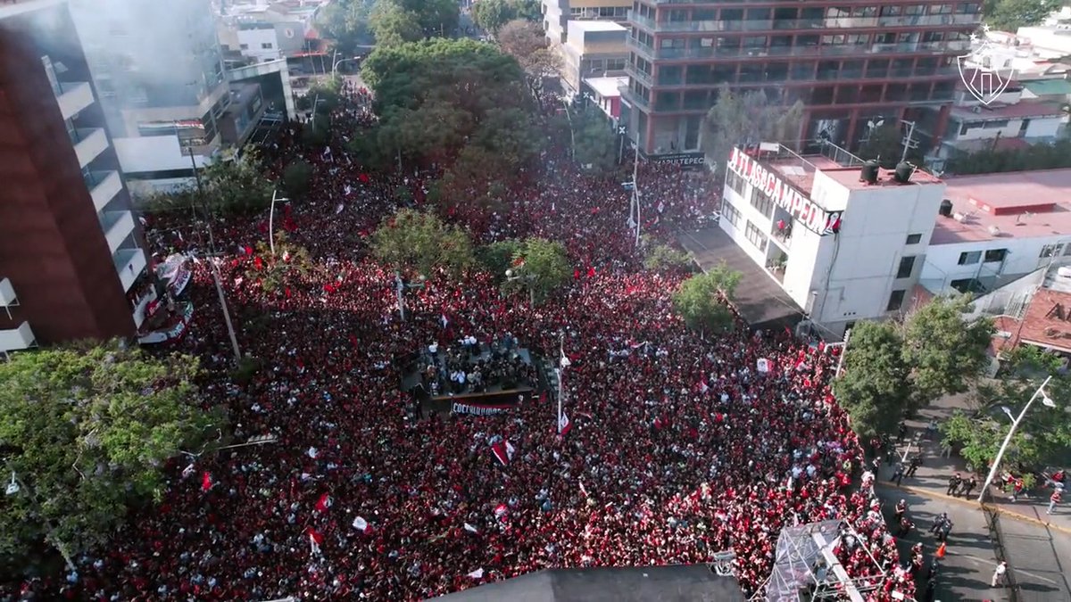 “Es la segunda Final que jugamos en un año y no es suerte, no es casualidad” Esas palabras sonaban en el vestidor Rojinegro, con la misión de Transformar la historia del Club. 365 días han pasado desde aquella Final y el Primer y Último Campeón de Jalisco va por más… ❤️🖤
