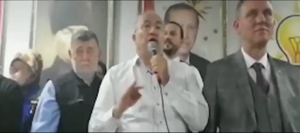 AKP Tavşanlı Belediye Başkanı Mustafa Güler'in seçim sonrası sözleri: Bizi istemeyen Amerika'nın, içimizdeki hainlerin. Hem gözüne hem de orasına girmiştir inşallah 🔗