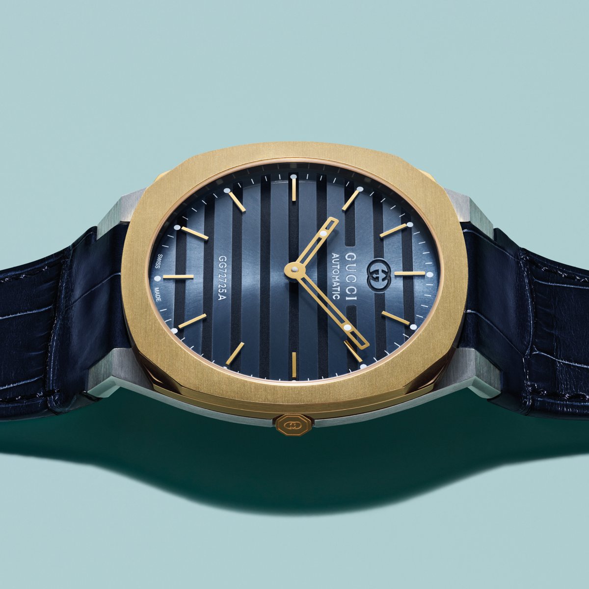 The new #GUCCI25H timepieces include automatic styles fitted with Gucci’s GG727.25A caliber, a touchstone in the House’s 50 years of watchmaking expertise. #GucciTimepieces Discover more