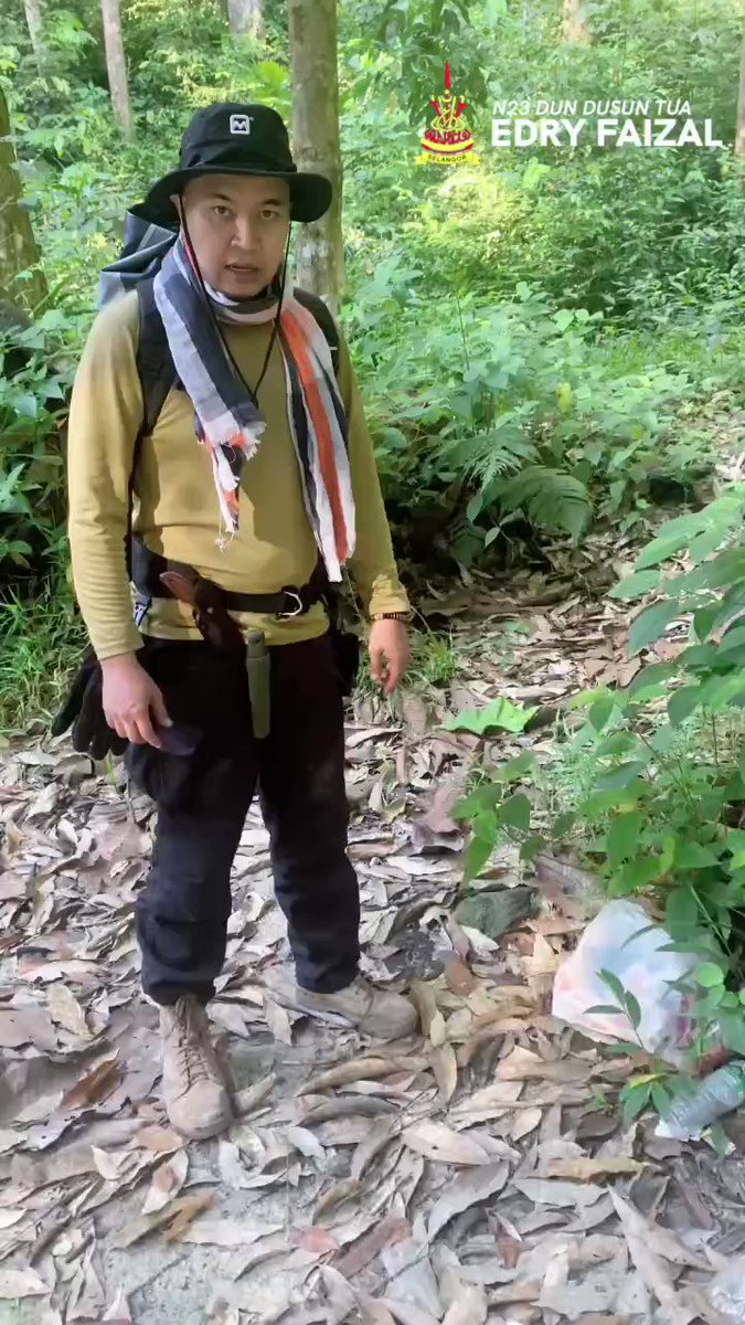 Perbuatan mungkar di dalam kawasan hutan.