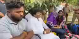 पुणे जिल्ह्यतील मंचर येथे *केरला स्टोरी* घडली आहे.😡😡😡व्हिडिओ जरी मोठा असला तरी शेवट परेंत पाहा आणि आपल्या घरातील मुलींना, बहिणींना,सोसायटीतील,ऑफिस,कॉलेज, क्लास मधीलसर्व महिला भगिनींना हा व्हिडिओ पाठवा...आणि पुण्या मधील डेक्कन,कॅम्प परिसरातील दुकानात स्वस्थ मिळते म्हणून खरेदी करायला जाणाऱ्या महिलांना आवरजून दाखवा................ @dhokale88amit