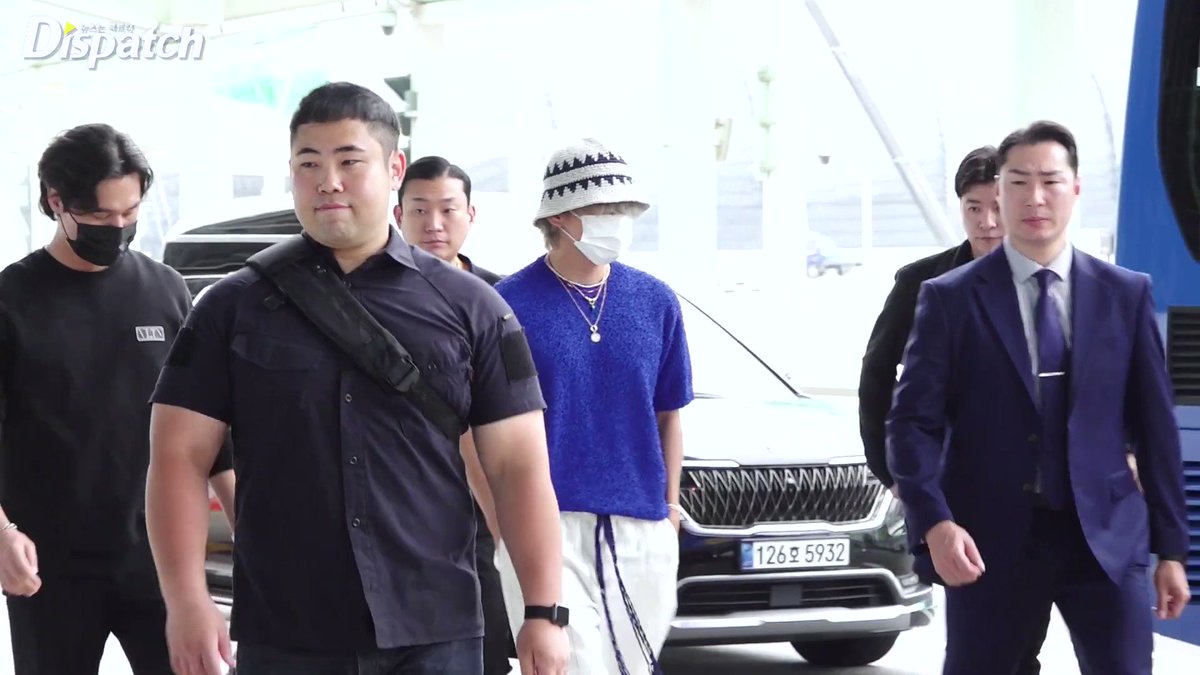 Taehyung’s ICN Airport Departure 🛫 — Have a safe flight Taehyung 💜 #방탄소년단뷔 #BTSV