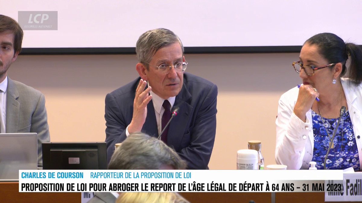"C'est un droit constitutionnel qui appartient à chaque député de pouvoir amender", fait valoir Charles de Courson. "Attention Madame la présidente, de quel droit vous décidez à un moment de dire 'je balaie tout ça' ? On n'est plus dans le respect des institutions". #PPLLiot #DirectAN