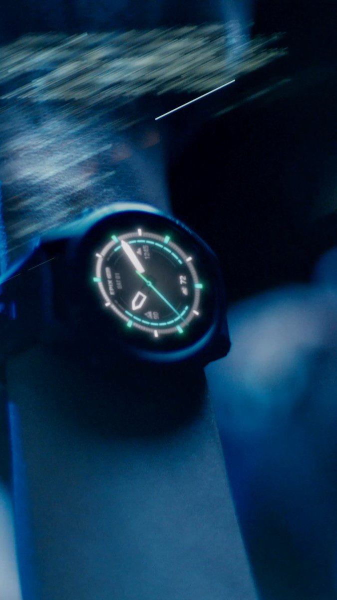 The ultimate smartwatch choice is here. #epix Pro with an AMOLED display or #fenix 7 Pro with solar charging. Which will you choose?