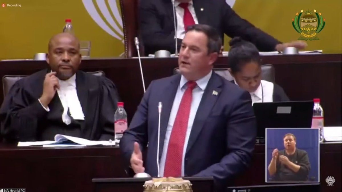 📺[WATCH] Ramaphosa is the conman who quit on SA! “The "New Dawn" was a deceitful campaign as his presidency has been filled with empty promises, from ending poverty and fighting corruption to ending #loadshedding and tackling crime. SA deserves real leadership.”- John Steenhuisen MP