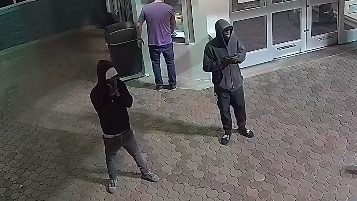 Help #stpetepd ID🔎 At 3:30 am on 5/27, robbers forced a man to the nearest ATM to withdraw cash multiple times. They let him go without harm. If you have info or know these men, contact Pinellas Crime Stoppers 1-800-873-TIPS -- you may be eligible for a reward up to $3000.