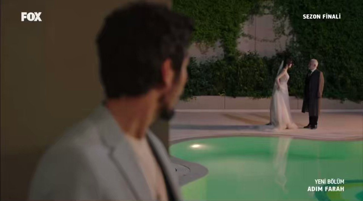 “you better pray for candy apple, orhan chief.” bekir was planing to end orhan’s life during the wedding because of what he did to his sister yet he couldn’t find it in his heart to make gönül go through that pain... bekir 😔💗 #adımfarah • #gönbek