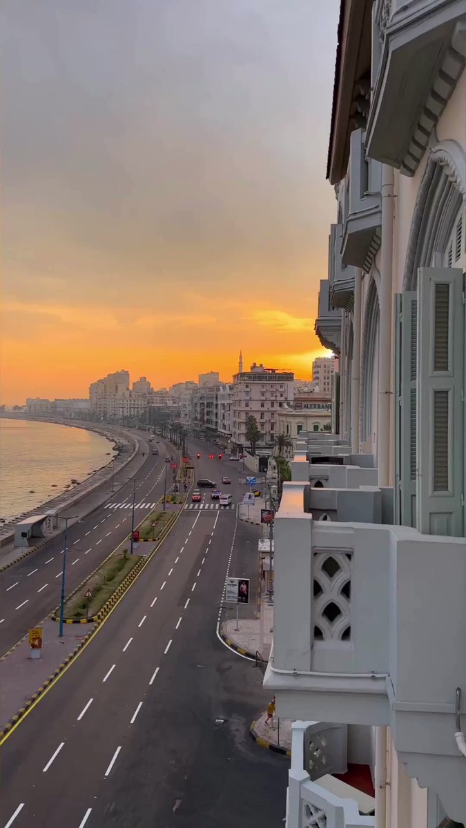 السادسة صباحًا بتوقيت الإسكندرية 🤍♥️ B. Amr salah