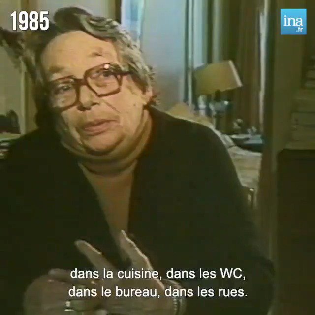Un homme « littéralement noyé dans l'information ». Une plongée prophétique dans le futur avec Marguerite Duras.