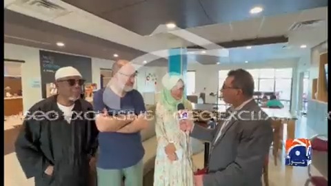 "بہن کا ہاتھ تھامنے کی بھی اجازت نہیں تھی" فوزیہ صدیقی اپنی بہن عافیہ صدیقی ملاقات کا احوال سناتے ہوئے روپڑیں