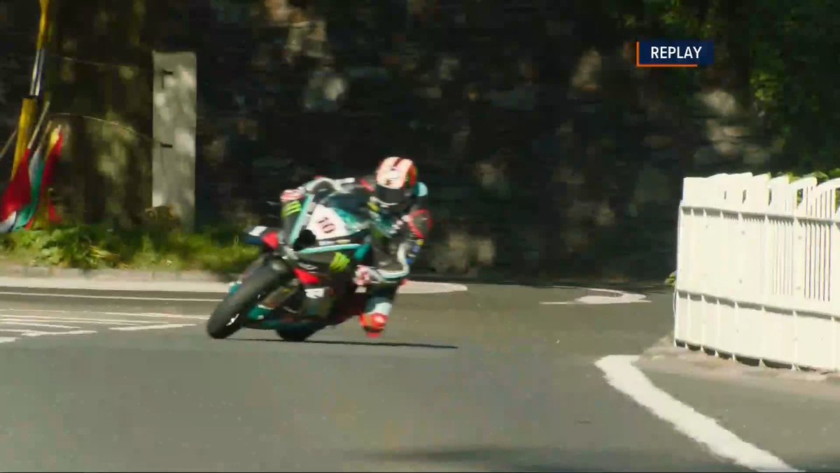 Peter Hickman does 200mph through Sulby speed trap 🔥 #TT2023