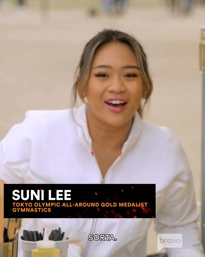 .Team USA takes over #TopChef! 🇺🇸🍽 Olympians Sydney McLaughlin-Levrone &amp; Sunisa lee and Paralympians hunterwoodhall &amp; Mallory Weggemann compete in the Quickfire Challenge, presented by Delta, Official Airline of Team USA. Watch tonight at 9 p.m. ET on Bravo and streaming on Peacock.