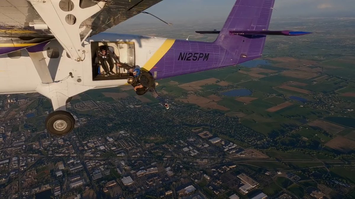 It’s a bird. It’s a plane. It’s The Larry O’Brien Trophy skydiving to Heat/Nuggets for Game 1 tonight at 8:30pm/et on ABC!