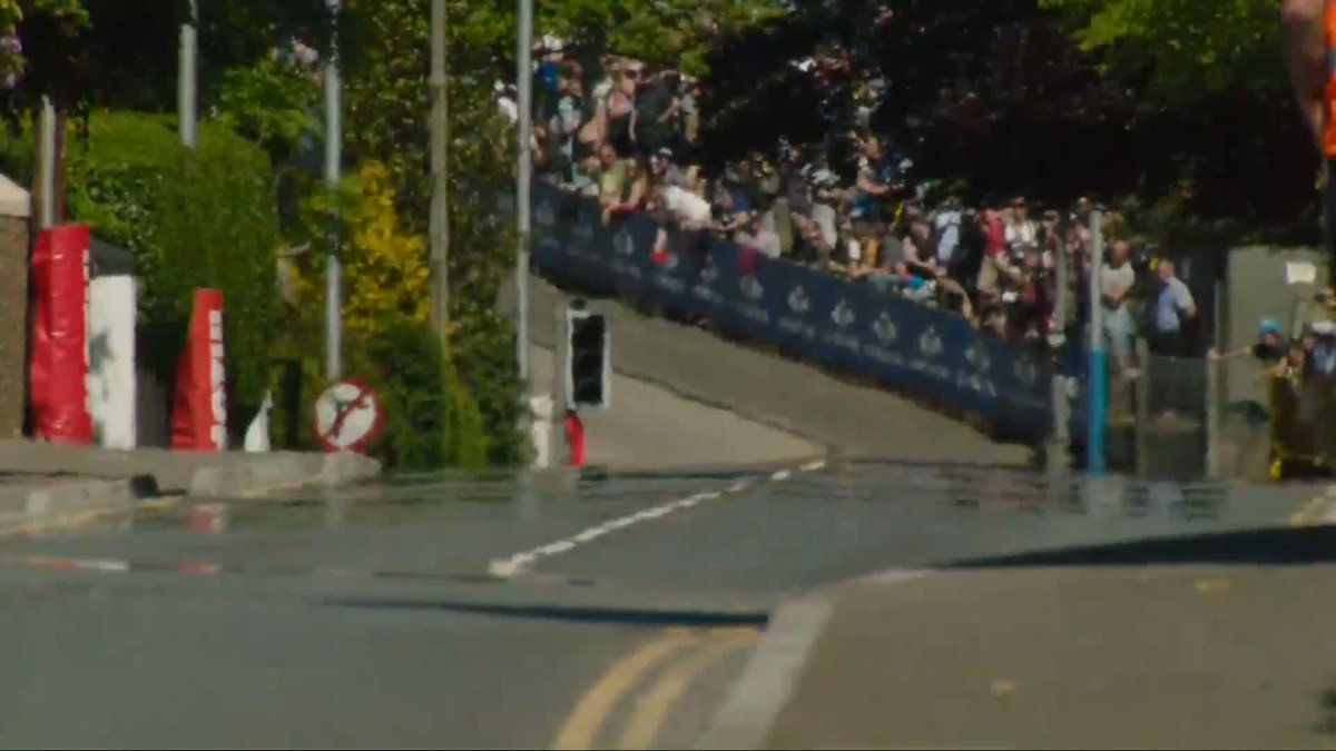 BIG tank slapper from Dunlop over Ago's leap 🤯