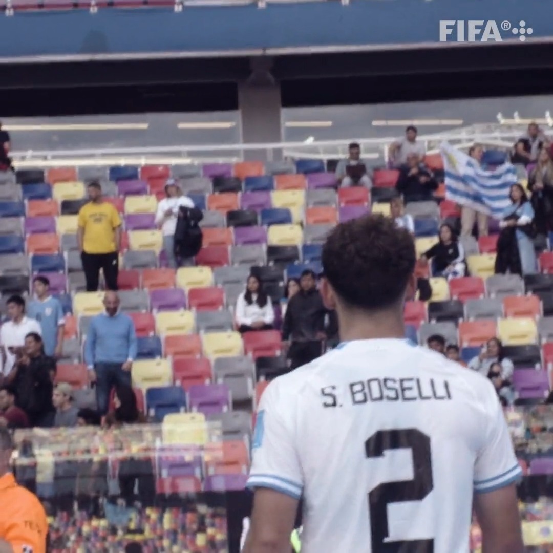 A veces, los de afuera no son de palo. 💙 El apoyo mutuo entre JUANMA BOSELLI y Sebastián Boselli, hermanos mundialistas con Selección Uruguaya. 🇺🇾 #U20WC