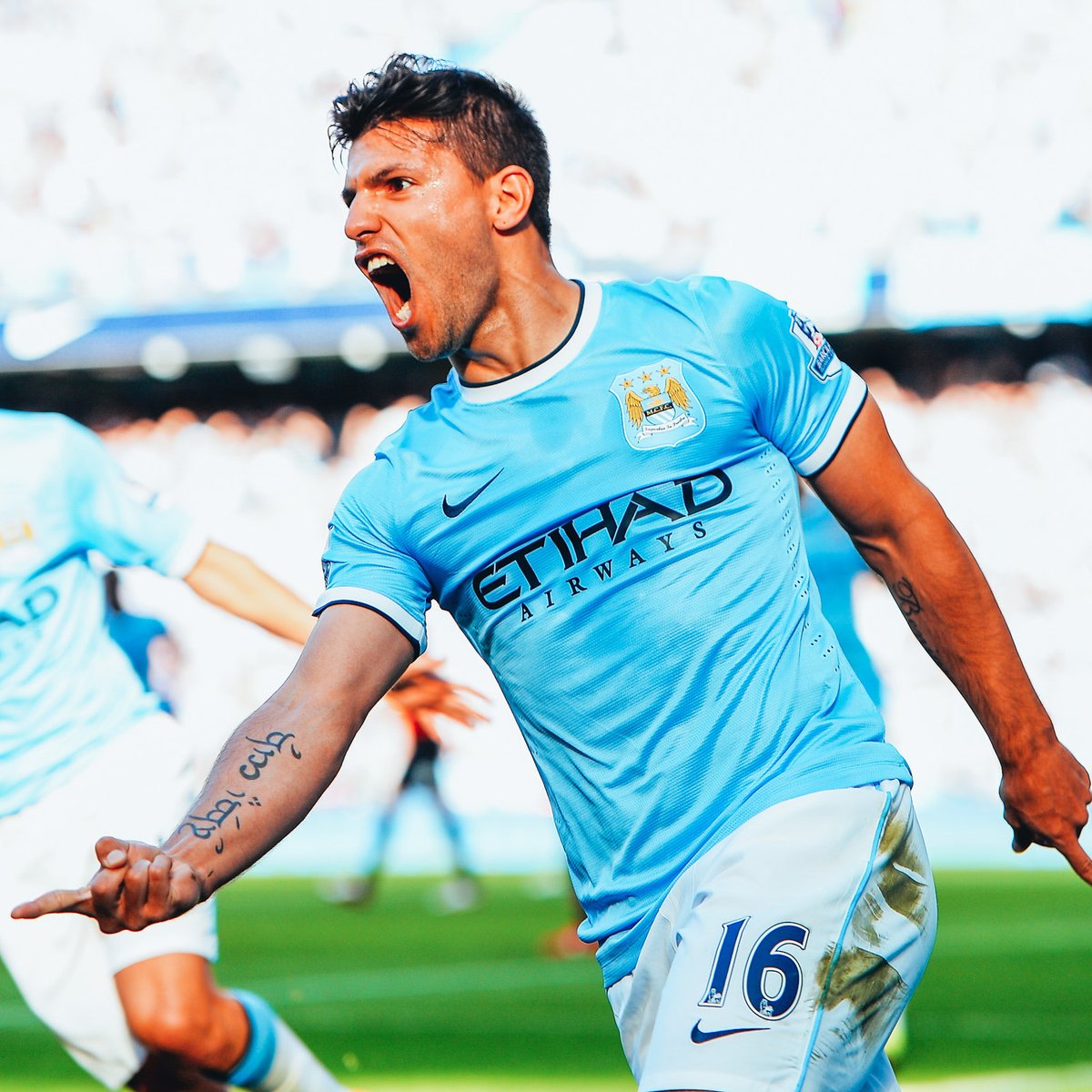 🔥 Bonito día para recordar este gol de nuestro cumpleañero Sergio Kun Aguero en un Derbi de Manchester. 🥳💙