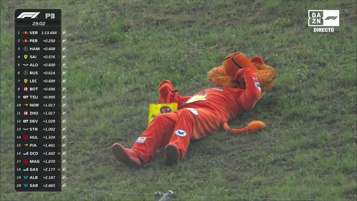 Nadie que me diga Lo que debo haceeeer 🎵🎶 Nadie que me diga Cómo debo seeeeeer 🎵🎶 Oh oh, yo voy a ser rey león 🦁👑 #EspañaDAZNF1 🇪🇸