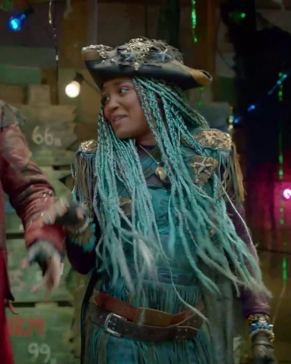If you can still bust out this choreography, you've reached peak Descendants 2 fan status 💅