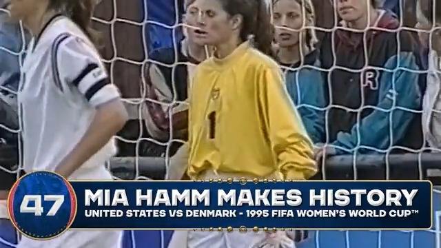 The 🐐 does it all! No. 47 in our memorable FIFA Women's World Cup moments countdown: Mia Hamm plays keeper for the U.S. Women's National Soccer Team in 1995 🇺🇸