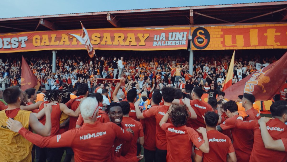 #BugünGünlerdenŞampiyonGALATASARAY 💪 🏆 2022-2023 Spor Toto Süper Lig Sezonu 🗓️ 37. Hafta 🆚 Fenerbahçe 📆 04.06.2023 ⏰ 19.00 🏟️ Ali Sami Yen Spor Kompleksi Nef Stadyumu 📲 #GSvFB