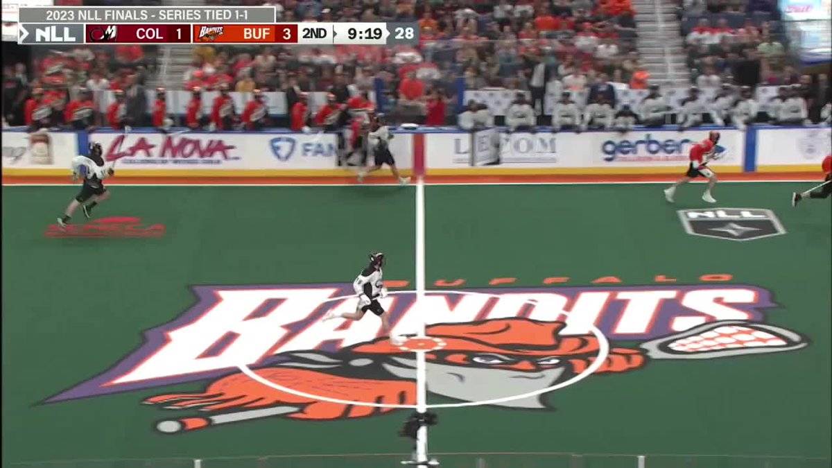 Matt Vinc only allowed 4 goals in tonight's Buffalo Bandits Championship win. Fewest goals EVER allowed in an NLL Final. 🐐