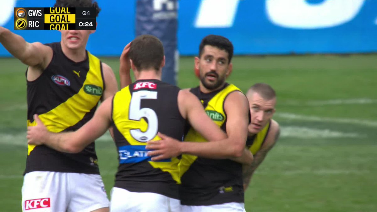 MARLION PICKETT IS THE HERO! #AFLGiantsTigers