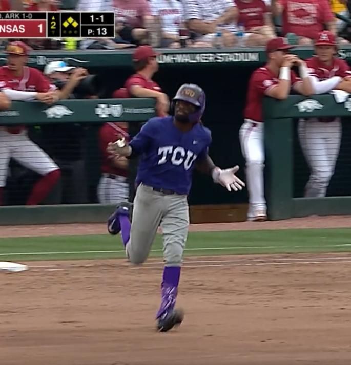 .Tre Richardson WITH HIS SECOND GRAND SLAM OF THE GAME‼️ 😱