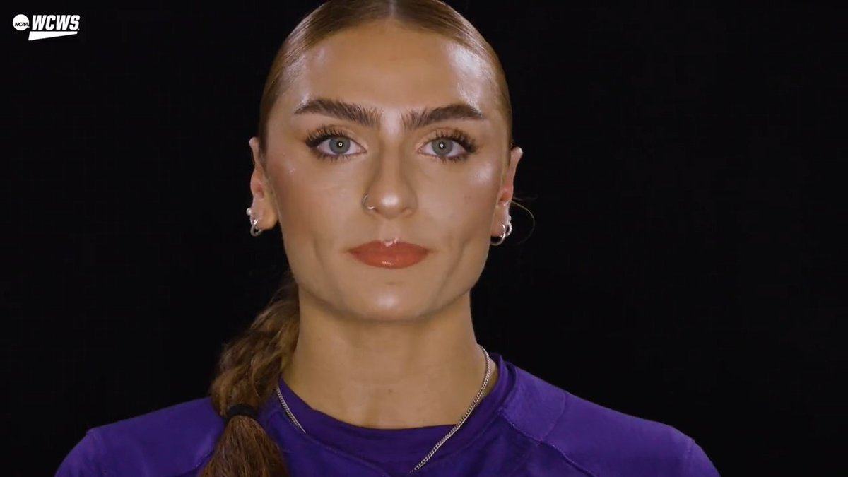 "Without you, I wouldn't be who I am today." Baylee Klingler pens a Thank You letter to the sport of softball. #WCWS x Washington Softball