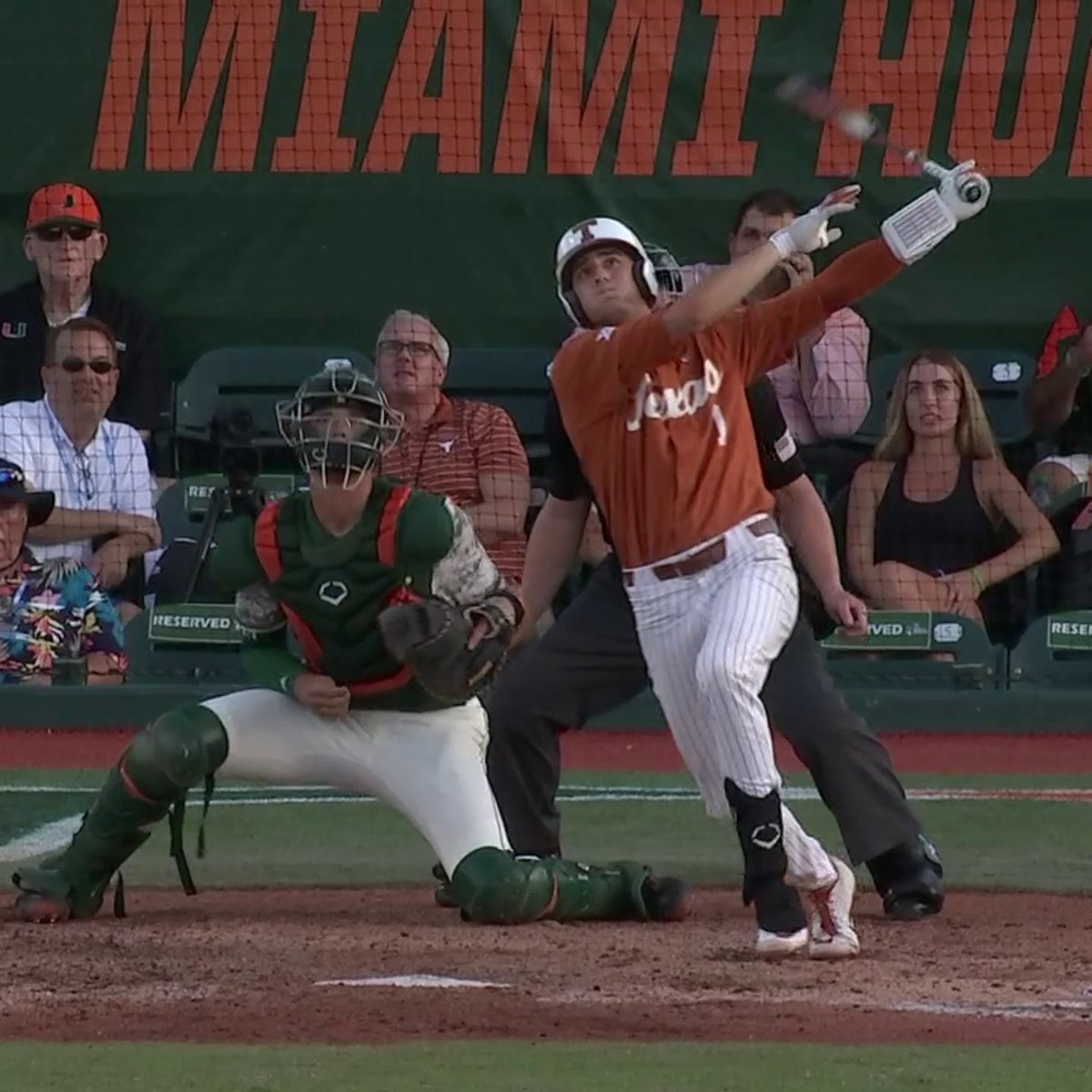 JALIN FLORES GOES YARD FOR THE GRAND SLAM 💥 @young_jflow | Texas Baseball