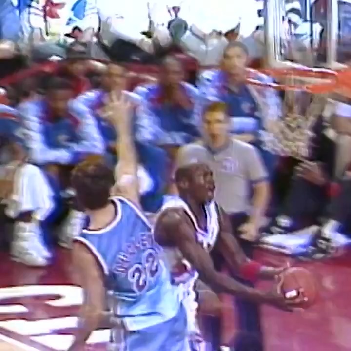 Lo que hacía Michael Jordan era pura poesía en movimiento.