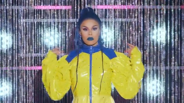 Category Is: Ruveal Yourself! 📸 MBH ✨ shows us what she's got in this week's Fame Games runway! 💋 #AllStars8 #ParamountPlus