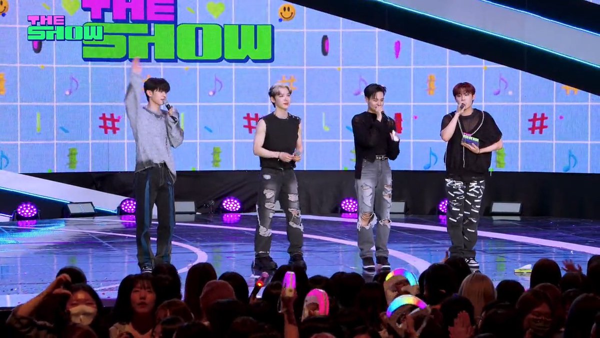 👏더쇼 쵸이스 1위 #AB6IX 무편집 앵콜 영상!!👏 고화질로 보고 싶은 #ABNEW 는 아래 링크 꾸욱! 👉 👈 #KPOP #THEKPOP #THESHOW #더쇼 #AB6IX #에이비식스 #LOSER AB6IX