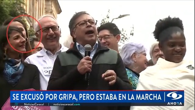 Se excusó por gripa, pero estaba en la marcha, al lado del presidente Petro: polémica por ausencia de María Fernanda Carrascal, ponente de la reforma laboral, en el Congreso. Más en