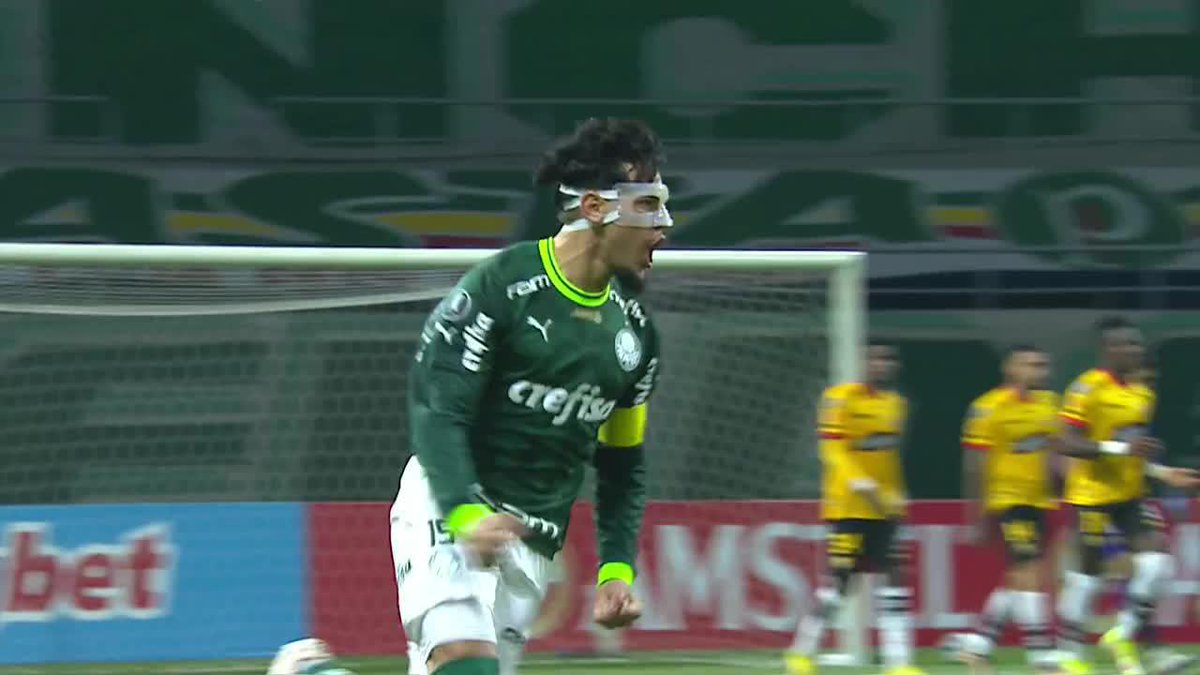 De cabeza, Gustavo Gómez acaba de convertir su tercer tanto en la CONMEBOL Libertadores 2023. 👏🏻🇵🇾 Como se elevó y conectó nuestro compatriota.
