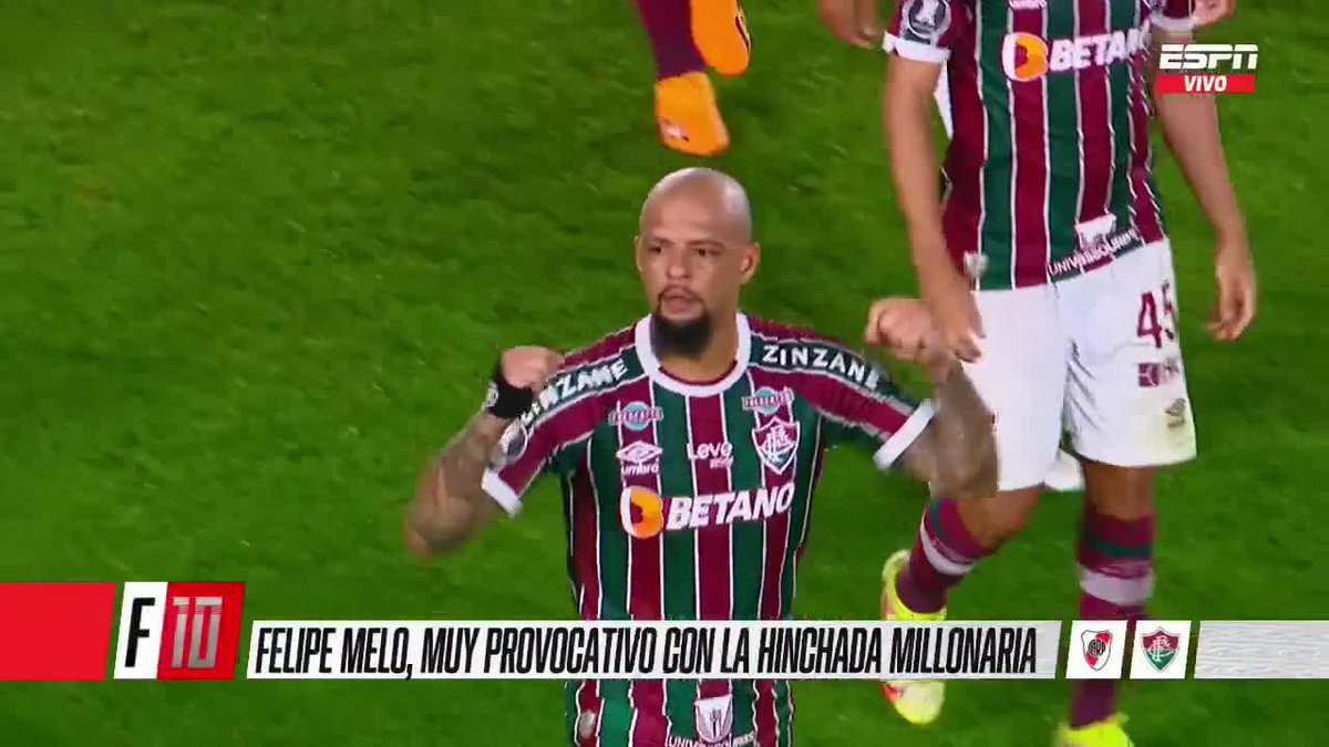 FELIPE MELO SE RETIRÓ DEL MÁS MONUMENTAL SEÑALANDO A LOS HINCHAS DE RIVER Y HACIENDO LA "GALLINITA". @espnfutbolarg 📺 #ESPNenStarPlus